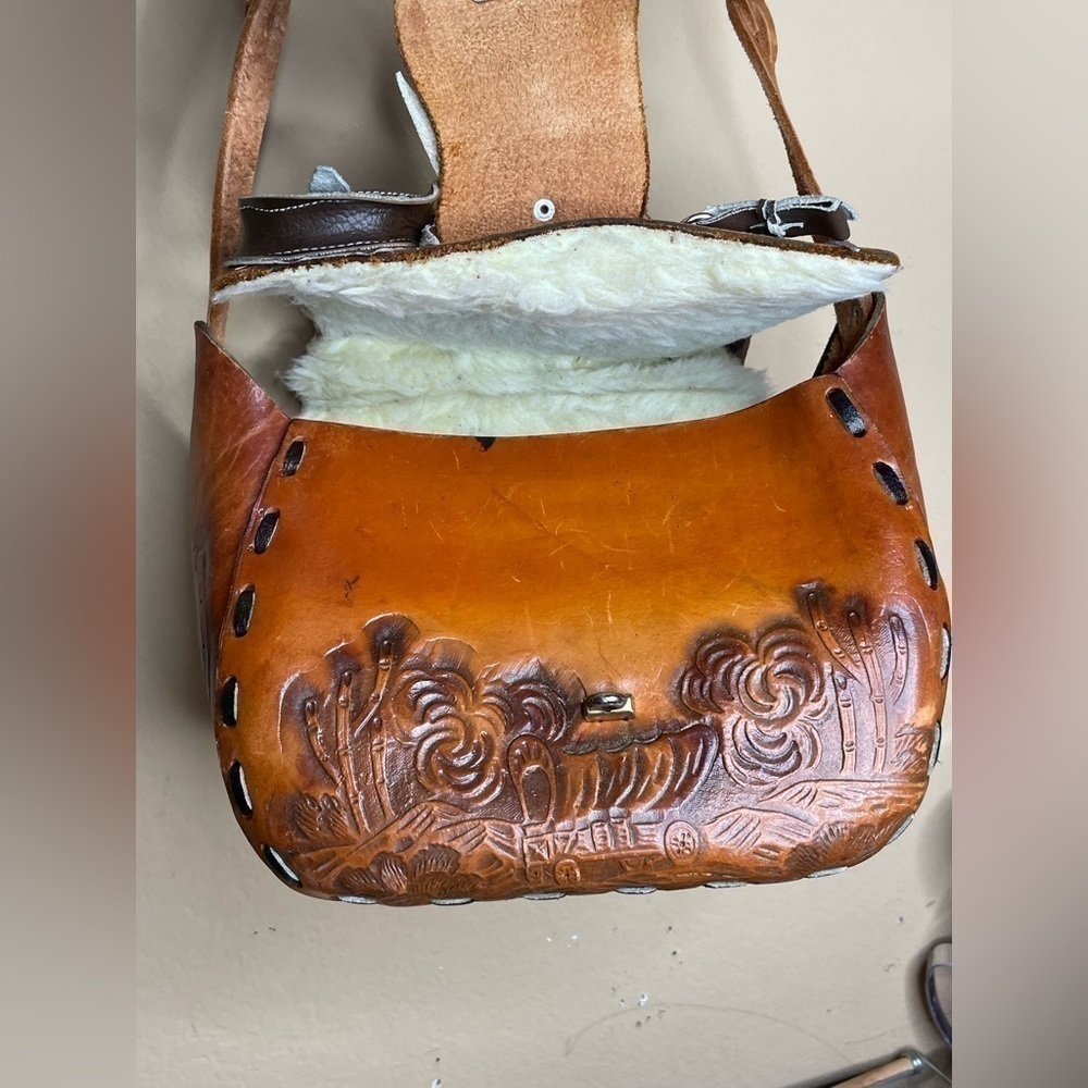 Brown Leather Stamped Novelty Western Cowgirl Cowboy Saddle Purse‌‌‌‌‌‌‌‌‌‌‌‌‌ - Picture 10 of 13